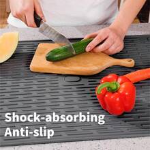 58*42公分(22.83"*16.54")洗衣機和烘乾機用矽膠保護罩，矽膠烘干機頂部保護墊，防滑防水洗衣機蓋保護套，可用於洗衣和廚房用餐具烘乾墊，適用於廚房臺面大尺寸泛用烘乾墊，易於清潔，耐熱防燙。 - 彩色 - 查看 9