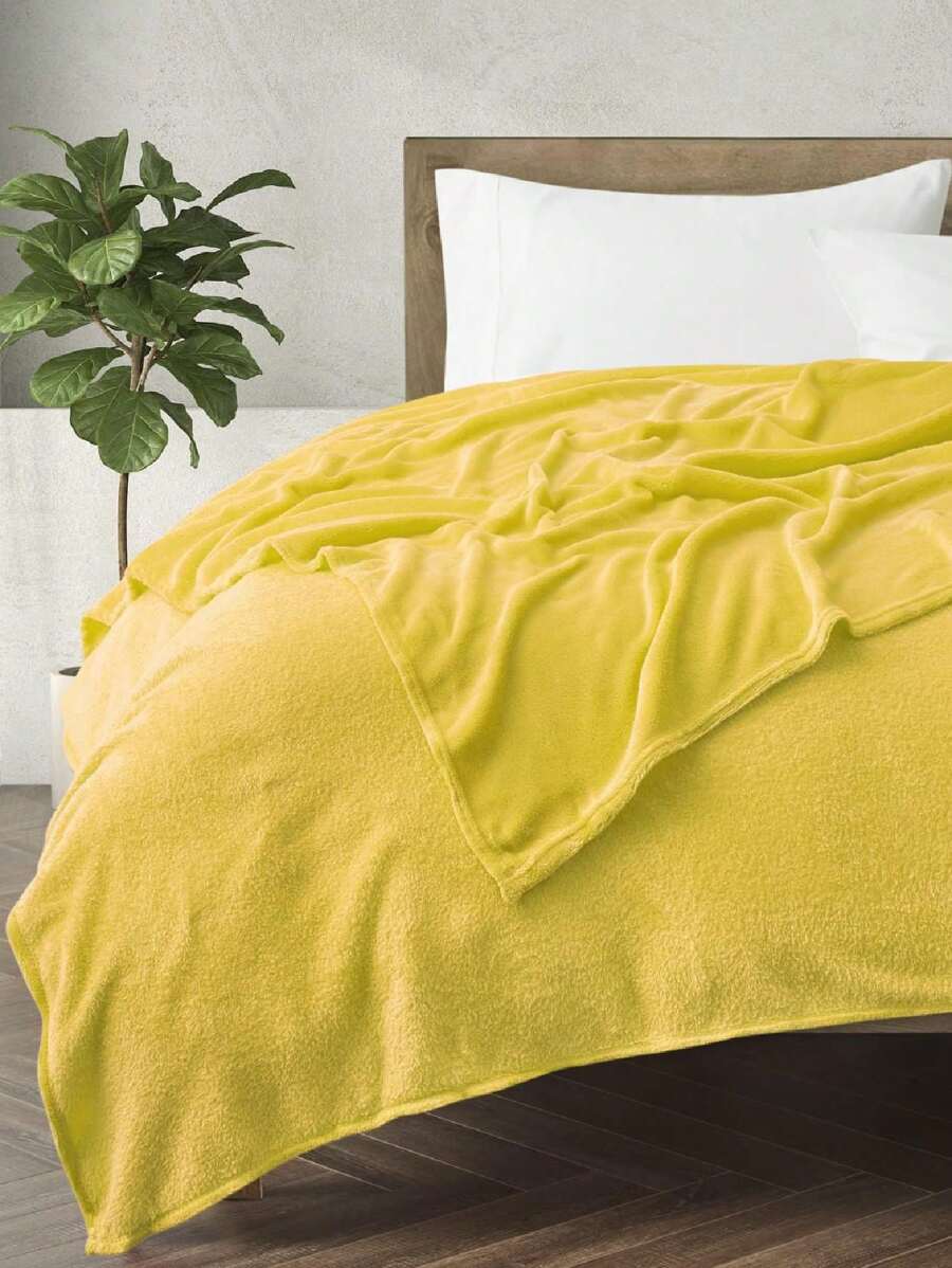 Soft Throw Blanket 17 Solid Colors King Queen Full Twin And Throw Size - 黃色 - 查看 1