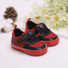 RABEISIR Giày tập đi cho trẻ sơ sinh, Giày thể thao trẻ sơ sinh thiết kế hình mạng nhện thời trang có đế nhẹ và chống trượt. Thích hợp để mặc hàng ngày và đi nghỉ, phong cách Unisex. - Đỏ - Xem 9