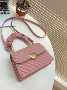 Lightweight Casual Heart-Shaped Decorative Button Square Bag, Pleated Hand-Held Bag, Creased Square Bag, Suitable For Female College Students, Beginners, And White-Collar Workers, Very Suitable For Offices, Universities, Work, Business, Commuting, Outdoor Activities, Travel, And Outings, Suitable For Valentine's Day Gifts