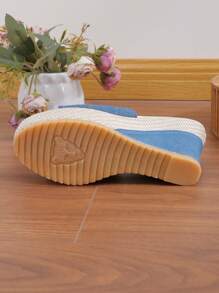 2024 年时尚舒适新款百搭牛仔厚底坡跟女式凉鞋 - 藍色 - 查看 7