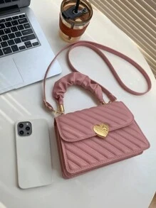 Lightweight Casual Heart-Shaped Decorative Button Square Bag, Pleated Hand-Held Bag, Creased Square Bag, Suitable For Female College Students, Beginners, And White-Collar Workers, Very Suitable For Offices, Universities, Work, Business, Commuting, Outdoor Activities, Travel, And Outings, Suitable For Valentine's Day Gifts