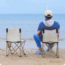 1把簡約時尚戶外折疊椅，適用於露營、釣魚、自駕遊、素描和日常使用