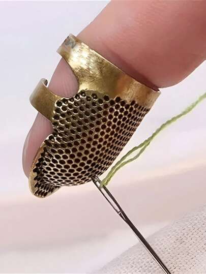 1pc Vintage Sewing Thimble - Finger Protection For Sewing - Sewing Supplies, Tools For Men