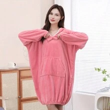 1件珊瑚絨柔軟吸水披風式浴袍，設有口袋、蝴蝶結和袖子，適合各季節使用，適用於浴室、游泳池、沙灘和家中 - 彩色 - 查看 6