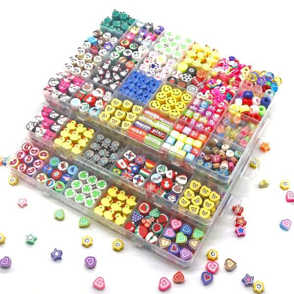 384PCS/600PCS Polymer Clay Beads Bracelet Making Kit, 24 Style Cute Fun Beads Sports Ball Soccer Animal Bear Cat Charms For Jewelry Making DIY Accessories For Women