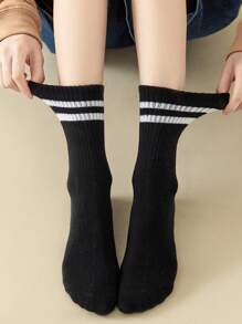 3 Paar schwarz, weiß und grau mit Doppelstreifenmuster Mittelhöhe Tennis Socken, unisex Outdoor