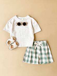 2pcs Baby Boy Casual Dinosaur Printed Short Sleeve T-Shirt And Plaid Shorts Set For Summer