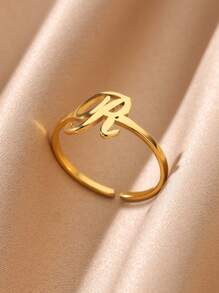 1 Stück Edelstahl Anfangsbuchstabe Buchstaben Ring für Frauen, goldfarbener modischer A-Z Buchstaben Fingerring, ästhetisches Hochzeitsschmuckgeschenk für Frauen