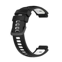 適用於Garmin Forerunner 735XT/630/620/235/230/220，Approach S20/6/5，雙色替換手錶帶，共8種顏色可選。隨附拆卸工具，由矽膠製成，覆面光滑舒適，輕便、防水耐汗，男女適用，非常適合運動、商務、休閑及各種場合使用。 - 複色 - 查看 14