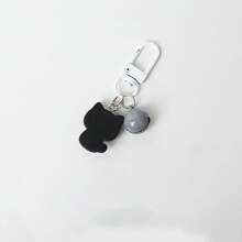 2个黑白猫咪钥匙扣/背包挂件，可爱礼物，可作汽车配件、包包挂饰、学校字母哥特风Y2K风格，适合送给母亲、父亲、毕业生和老师。 - 黑與白 - 查看 4