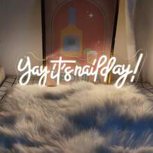 理发店霓虹灯装饰、舞会之夜霓虹灯、美甲沙龙办公室酒吧餐厅的美甲霓虹灯、心形霓虹灯、“耶，这是美甲日”霓虹灯墙面装饰、美甲霓虹灯装饰、美黑沙龙霓虹灯、美甲墙艺术霓虹灯、可爱的美甲沙龙霓虹灯礼物、OPEN 霓虹灯标志、笑脸霓虹灯、NAILS 霓虹灯墙面装饰、美甲室、沙龙霓虹灯墙面装饰、送给亲人的独特礼物、LED 霓虹灯美容沙龙技术装饰、美甲墙灯装饰、学校班级聚会毕业舞会家庭房间商店装饰、USB 供电 - 白色 - 查看 13