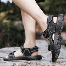 Men's All Season Sandals, Casual Outdoor Indoor Beach Slippers, Non-Slip Sole, Breathable Soft Adjustable Hook And Loop Strap