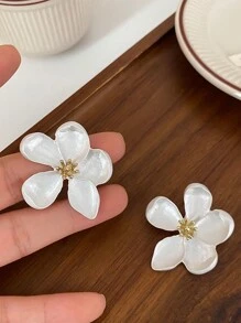 MESTILO 1 对欧美夸张金属花耳钉，适合女性日常佩戴情人节、妈妈、母亲、母亲节、礼物 - 銀色 - 查看 4