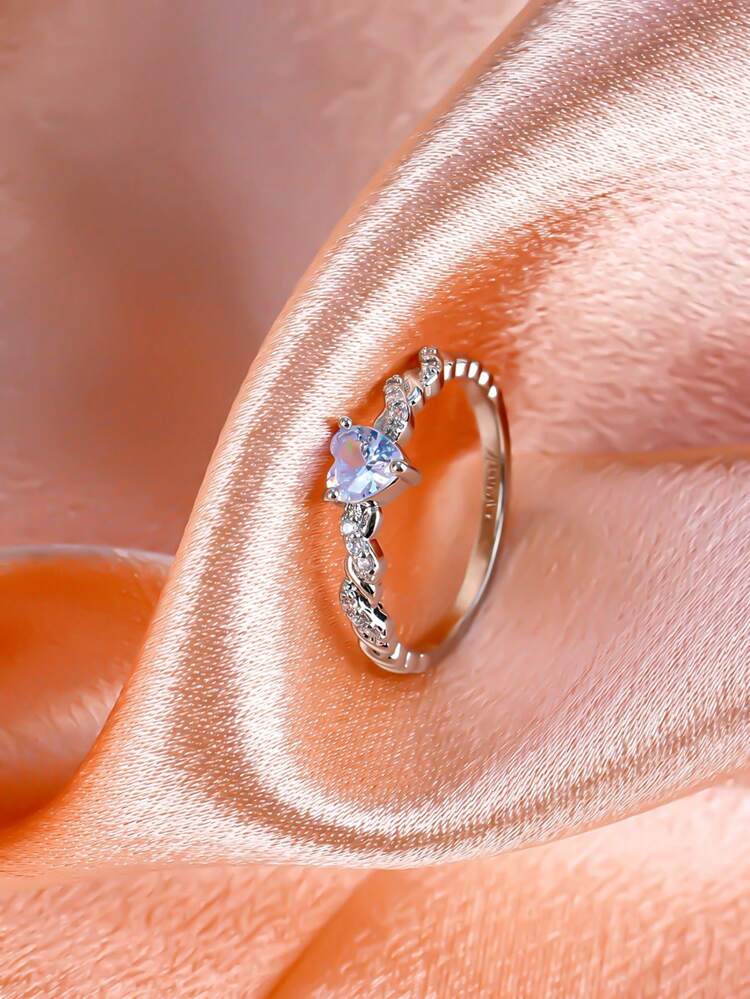 1pc Women's Heart Shaped Cubic Zirconia Ring, Suitable For Proposal, Wedding, And Party, Gift Ideas