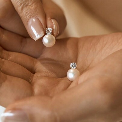 1 Pair 925 Silver White Freshwater Pearl & Cubic Zirconia Princess-Style Earrings, Gift For Friends (Pearl Size: 7-8mm)
