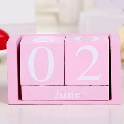 1 件木制万年历 - 优雅的木块日历，带每日日期显示，适用于办公室、书房、商店、酒吧、家庭和学校课桌装饰、圣诞节