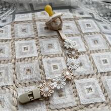 1入組菊花造型奶嘴咬咬頭安全防丟鏈，帶夾子的磨牙玩具繫繩 - 淺咖色 - 查看 11