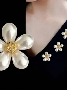 Luxurious Black Flower Design Rhinestone Brooch Valentines,Mom,Mother,Mother's Day,Gift - Black Flowers - View 10