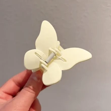 4个大号哑光绿/粉色蝴蝶爪发夹，适合打造时尚马尾辫或凌乱发髻，是女士美发工具、美容配件、卷发配饰的理想之选。适合秋季、旅行等场合。 - 彩色 - 查看 5