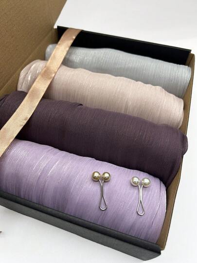 1盒女士亮面雪纺头巾套装，包含4条头巾和2个头巾夹，穆斯林头巾，婚礼、情人节礼物