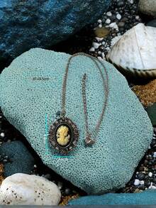 Vintage Oval Pendant Necklace (Card Not Included) - Black - View 3