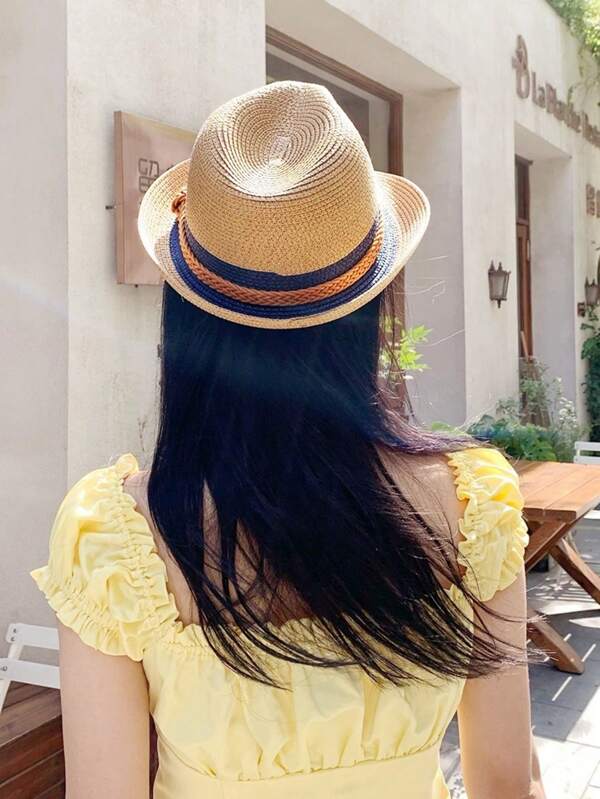 1 pezzo Cappello di paglia intrecciato a blocchi di colore alla moda ed elegante, cappello da sole da donna con ampia tesa per la spiaggia o la pesca, berretto da viaggio classico dallo stile retrò unisex, ideale per luso quotidiano, appuntamenti, sessioni fotografiche nel deserto, feste, regali