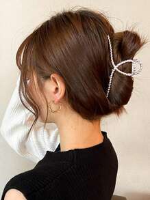 3 件套女士精致金属发夹套装，包含 1 件银色、1 件金色和 1 件方形半月形发夹，适合日常佩戴、面部护理、淋浴、化妆和搭配不同服装。金色头饰发夹发夹发夹发夹发夹，适合女士秋冬休闲度假装扮的发饰