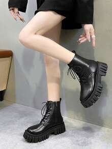 Women Ankle Boots & Booties - 黑色 - 查看 5