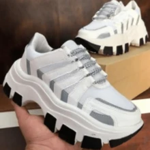 Women Wedge Sneakers - 白色 - 查看 2