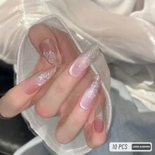GIRL PLUS GIRLPLUS“冰雪玫瑰”10片纯手工假指甲骨长杏仁棺材形状，冰浅粉色闪亮猫眼渐变镂空玫瑰美甲，高级秀场百变风格，春夏手工美甲推荐时尚美甲套装，适合女士日常佩戴、约会佩戴按压指甲美甲用品 - 粉色 - 查看 12