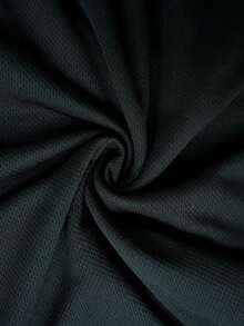 Pantalones cortos de compresión con estampado de conejo gótico para hombre, pantalones deportivos de secado rápido y elásticos para gimnasio, carrera y uso casual en la playa - Negro - Ver 3