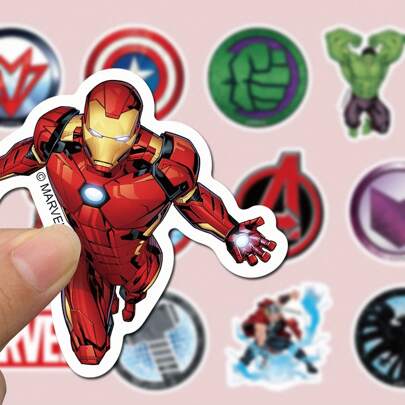 50 piezas Pegatinas y calcomanías impermeables de superhéroes de Los Vengadores para laptop, motocicleta, teléfono, automóvil