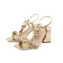 Sandália Feminina Dourada Salto Bloco Confortável Brilho