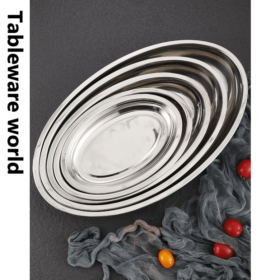 Assiette de plat principal épaissie et approfondie de restaurant, assiette de poisson cuit à la vapeur ovale, plateau de fruits de mer grillés et