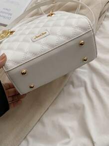 High-Capacity Women Shoulder Bag With Embroidered Rhombus Pattern, Luxury And Elegant White Handbag For Women, Can Be Carried Diagonally, Business Casual Women Bag, Perfect For Office, Business And Work, Business Casual Woman Bag Perfect For Office Business And Work - White - View 10