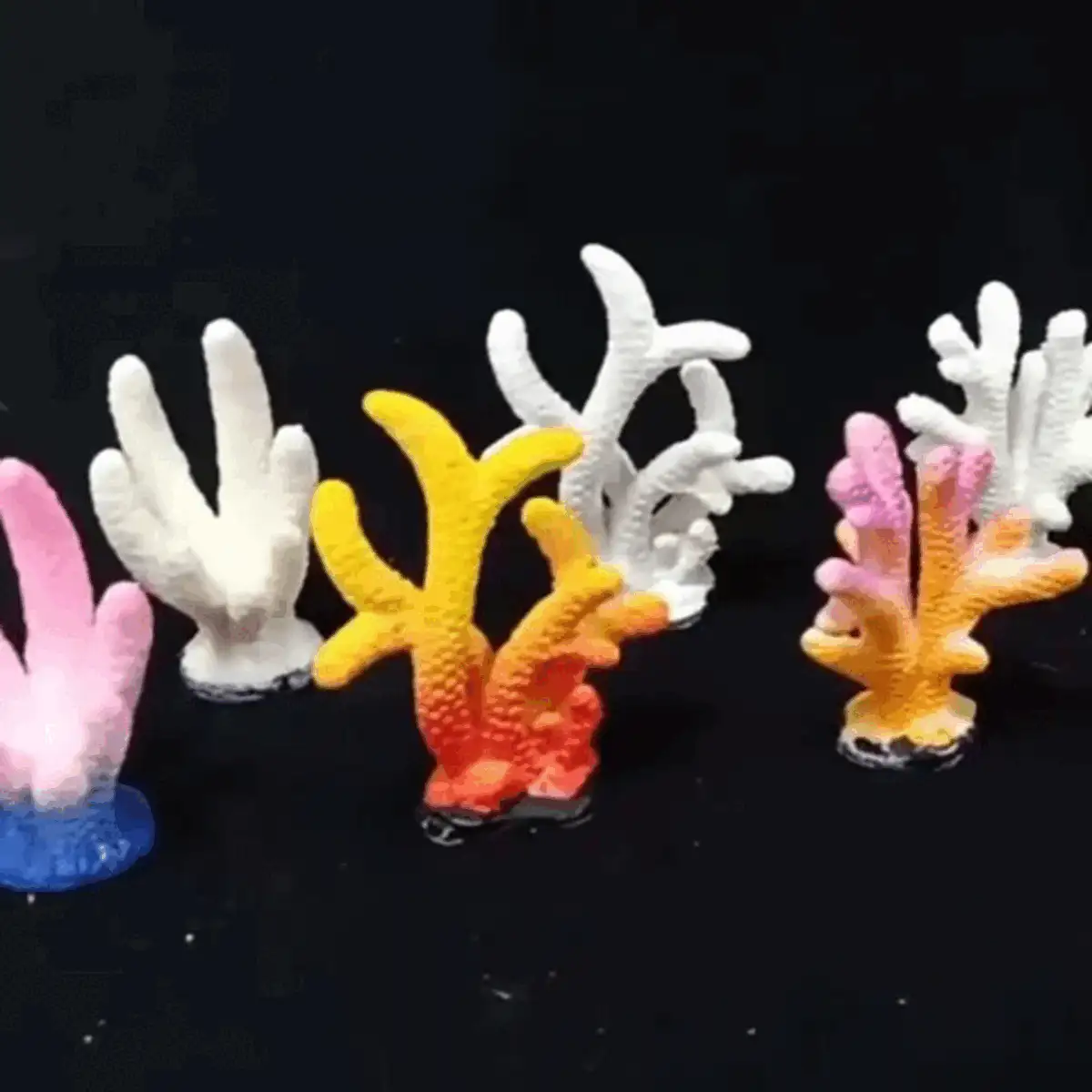 1 mô phỏng sao biển san hô, cảnh quan bể cá thủy cung, trang trí cây san hô rạn san hô thế giới dưới nước, đồ trang trí nhỏ, trang trí bể cá biển, bộ trang trí bể cá rạn san hô nhân tạo, đồ trang trí bể cá nhựa đầy màu sắc, trang trí chủ đề biển bền bỉ, với điểm nhấn sao biển và rong biển giống như thật, Dễ dàng làm sạch, các cặp đôi Chúc mừng lễ Phục sinh Giáng sinh Năm mới Halloween Ngày lễ tình nhân Ngày của Cha Ngày của mẹ Sinh nhật cặp đôi Quà tặng dành cho nam giới - Nhiều màu - Xem 2