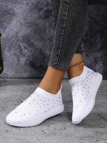 女士休闲水钻蝴蝶结运动鞋 - 优雅白色一脚蹬鞋，水晶装饰，轻质面料，低帮，适合所有季节