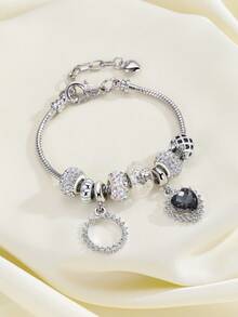 1入女性魅力手鍊，鑲嵌鋯石圓環和心形吊墜，柔軟陶瓷珠串成的線