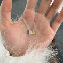 1 件时尚高端奢华铜镀白金镶嵌宝石矩形和心形吊坠锁骨项链，适合女士，适合日常派对佩戴情人节、妈妈、母亲、母亲节、礼物