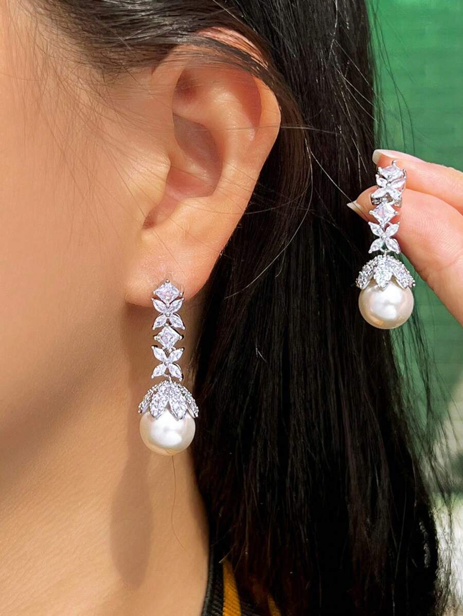 1pairElegant&GorgeousWhiteCubicZirconiaPavedLeaf-ShapedLongPearlDangleDropEarringsForWomenFestiveBridalWeddingPageantJewelry