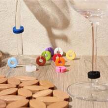 8 piezas/12 piezas Decoraciones para copas de vino, Marcadores reutilizables de silicona para identificar copas, Identificadores de vasos y copas para fiestas, aniversarios, Navidad, carnavales, banquetes, bodas, graduaciones, regalos de Navidad, Feliz Navidad - multicolor - Ver 4