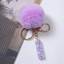 1入組可愛的紫色樹脂星星圖案毛絨球裝飾字母鑰匙扣掛飾毛絨鑰匙扣、錢包鑰匙扣、包裝飾字母鑰匙扣、字母形汽車鑰匙扣掛飾、防丟鑰匙扣，是給朋友、同事、同學、家人的絕佳禮物