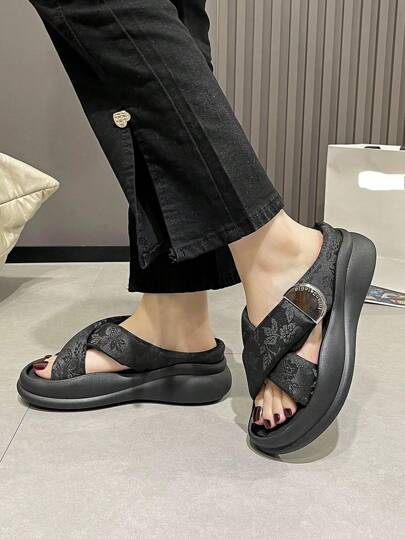 Girl's Black Wedge Heel Thick Sole Sandals, 4cm Platform Flip Flops, Slip-Resistant Open Toe Shoes, Suitable For Indoor And Outdoor Wear, Party Holiday Casual Slipper Sandals