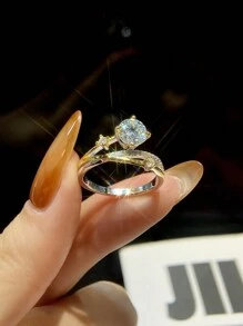 1pc 1 Carat 4 Claws Round Design D-Color Moissanite Engagement Ring Wedding Band For Women S925 Sterling Silver Promise Ring Anniversary Ring Luxury Jewelry Gifts Bridal Jewelry Rhinestone Ring