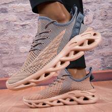 卡其色透氣2024新款經典時尚多用途運動休閒網面鞋 - 卡其色 - 查看 4