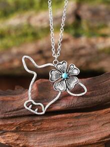 Vintage Western Style Ox Head Flower Turquoise Hollow Pendant Necklace Women Bohemian Farmhouse Personalized Necklace Gift For Her Valentines,Mom,Mother,Mother's Day,Gift