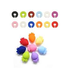 8 piezas/12 piezas Decoraciones para copas de vino, Marcadores reutilizables de silicona para identificar copas, Identificadores de vasos y copas para fiestas, aniversarios, Navidad, carnavales, banquetes, bodas, graduaciones, regalos de Navidad, Feliz Navidad - multicolor - Ver 9