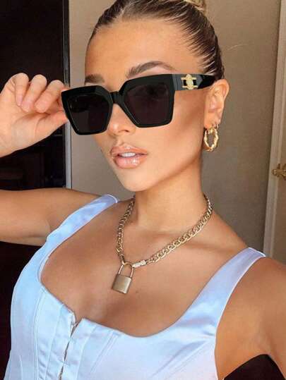 1pc Women's Fashionable Black Square Frame Eyeglasses Beach Accessories For Women Glasses Shades Basics Fall Winter Women Outfits Clothes Business Casual Gifts For Summer Beach Vacation,Outdoor,Travel