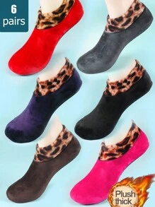 1pair Black Leopard Print Coral Velvet Anti-Slip Soft Indoor Floor Socks, Women Winter Warmth Socks With Non-Slip Dots And Plush Lining